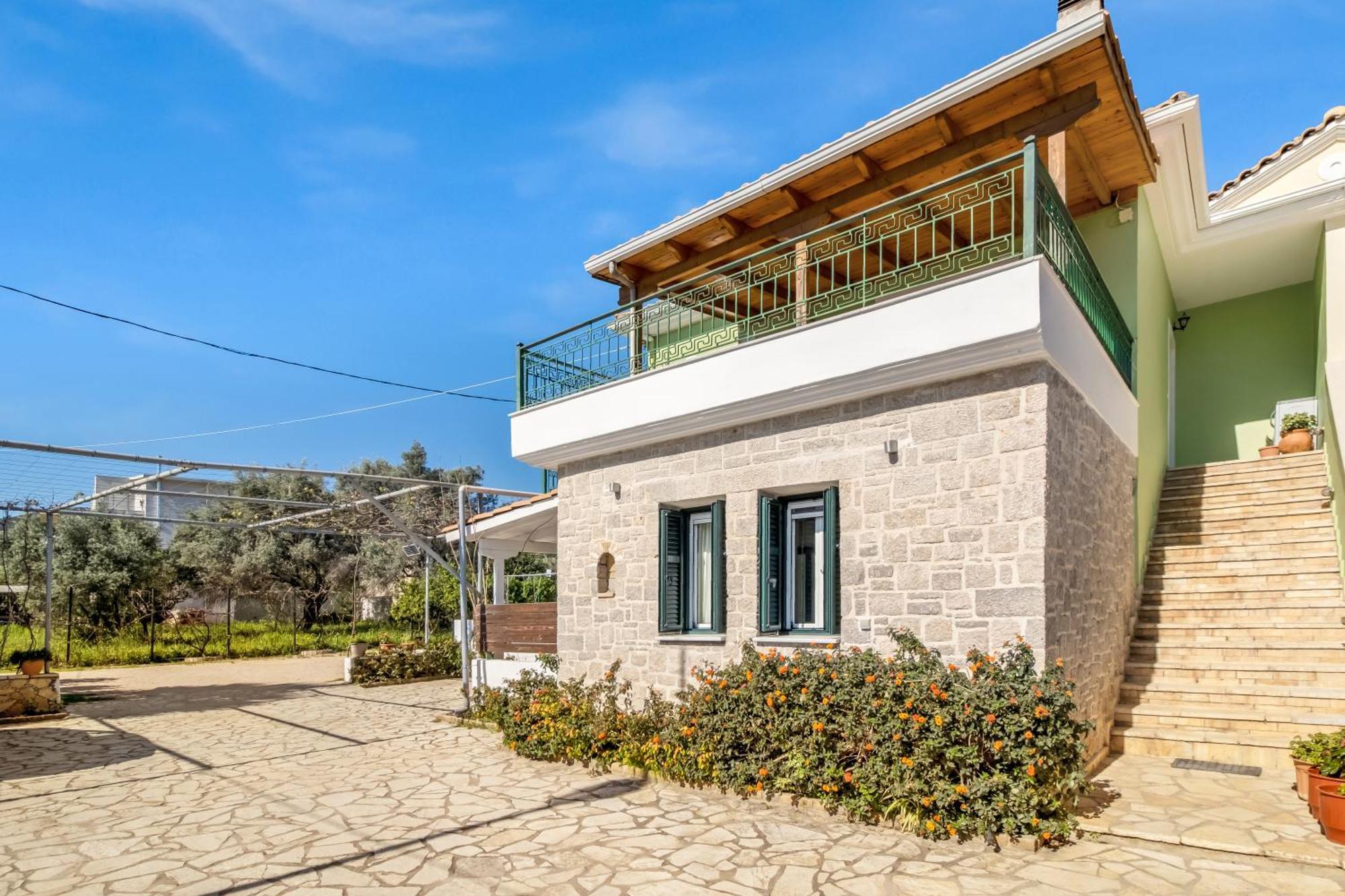 Dionysia Lefkada City