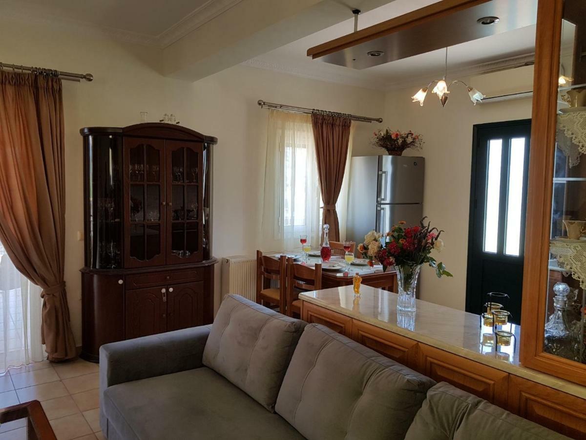 Dionysia Apartment Lefkada City